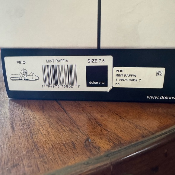 DOLCE VITA Mint Raffia PEIO Sandal • 7.5 - Picture 8 of 8